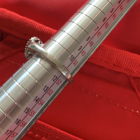 diamond heart ring in sterling silver - Picture 5 of 6